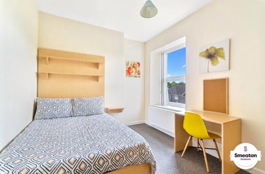 Harwell Street, Stonehouse, Plymouth - Image 2