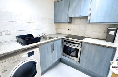 Central Park Avenue, North Hill, Plymouth - Image 2