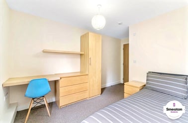 Houndiscombe Road, Mutley, Plymouth - Image 2