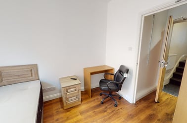 University Road, Highfields, Leicester - Image 2