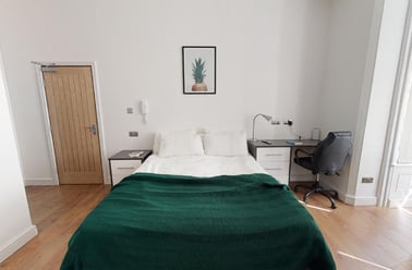 Salisbury Road, Victoria Park, Leicester - Image 2