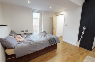 St. Peters Road, Highfields, Leicester - Image 2