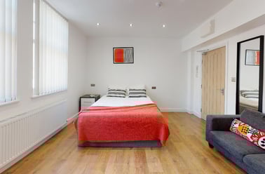 Salisbury Road, Victoria Park, Leicester - Image 3