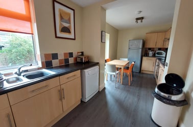 Carlton Avenue, Hull road, York - Image 2