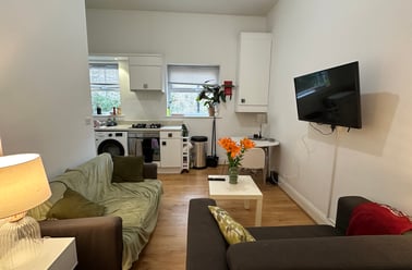 Wilmslow Road, Fallowfield, Manchester - Image 2