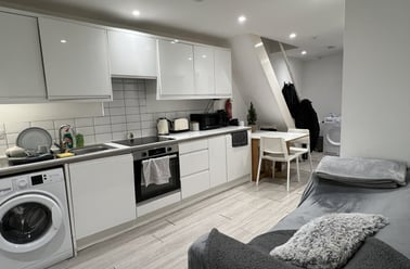 Burton Road, Withington, Manchester - Image 3