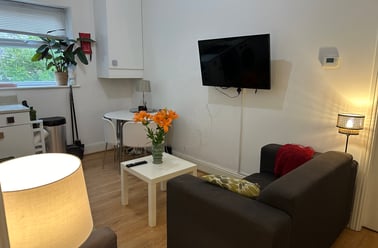 Wilmslow Road, Fallowfield, Manchester - Image 3