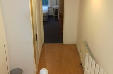 Tankerville Road, Streatham, London - Image 3