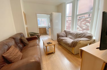 Polsloe rd, Mount pleasant, Exeter - Image 2