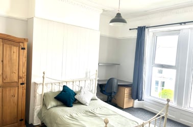 Furzehill Road, Near university, Plymouth - Image 2