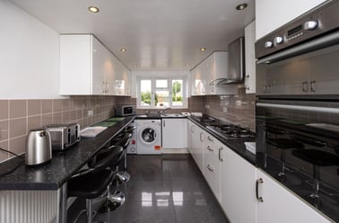 Salisbury Road, St stephens, Canterbury - Image 2