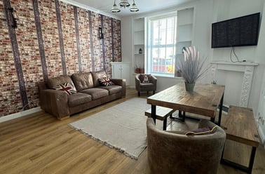 Clifton Place, North Hill, Plymouth - Image 2