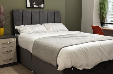 Penrose Street, City Centre, Plymouth - Image 2