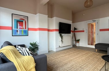 North Road East, North Hill, Plymouth - Image 2