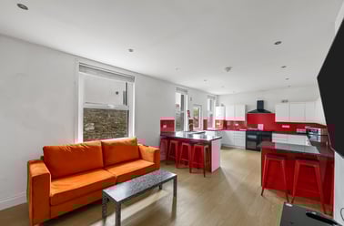 Ford Park Road, Peverell, Plymouth - Image 3