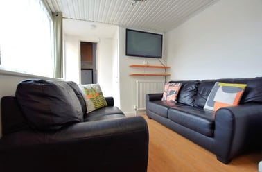 Beechwood Terrace, North Hill, Plymouth - Image 3