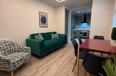 Furzehill Road, Mutley, Plymouth - Image 3