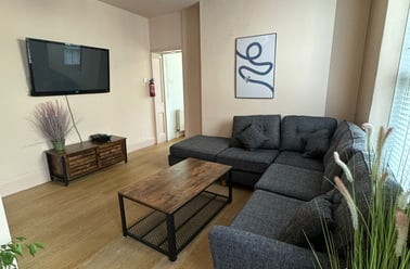 Lisson Grove, Mutley, Plymouth - Image 2