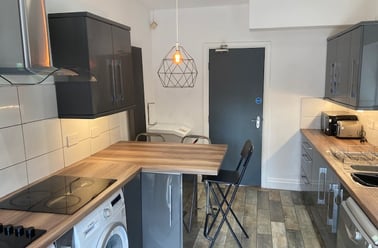 Lausanne Road, Withington, Manchester - Image 2