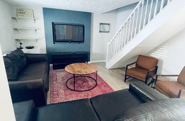 Charles Street, Near francis close campus, Cheltenham - Image 2