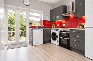 Courtenay Street, St pauls, Cheltenham - Image 2