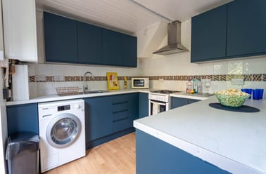 Crossways, Hales Place, Canterbury - Image 2