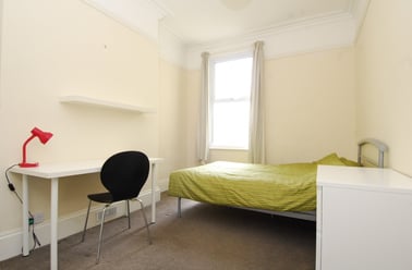 Amherst Road, Milehouse, Plymouth - Image 2