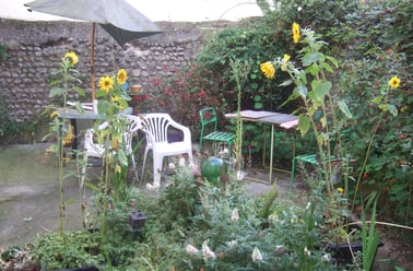 Russell Square, City Centre, Brighton - Image 3