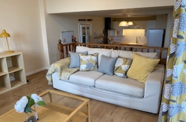 Bonnethill Place, Hilltown, Dundee - Image 2