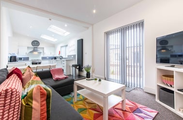 Derby Grove, Radford, Nottingham - Image 2