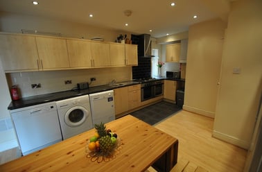 Edgeworth Drive, Fallowfield, Manchester - Image 3