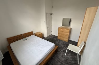 Strawberry Hill, Pendleton, Salford - Image 3