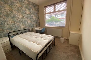 Edgeworth Drive, Fallowfield, Manchester - Image 3
