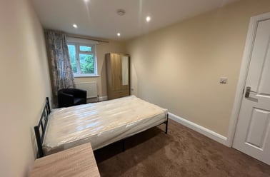 Redmere Grove, Fallowfield, Manchester - Image 2