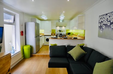 Hill park crescent, North hill, Plymouth - Image 2