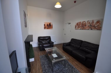 Gwydr Crescent, Uplands, Swansea - Image 3