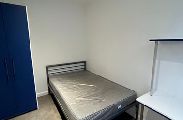 Thornton Road, Shelton, Stoke - Image 3