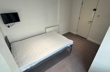 Ashford Street, Shelton, Stoke - Image 3