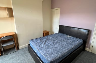 Thornton Road, Shelton, Stoke - Image 2