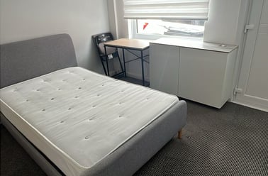 Kinsey Street, Silverdale, Newcastle under Lyme - Image 2