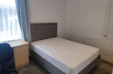 Newlands Street, Shelton, Stoke - Image 2