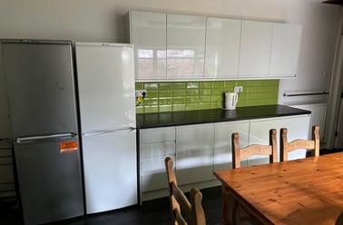 Queen Anne Street, Shelton, Stoke - Image 3