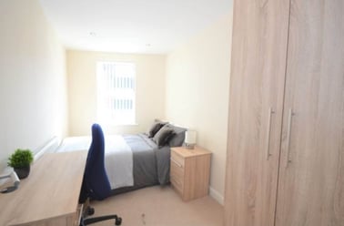 Corporation Street, Penkhull, Stoke - Image 3