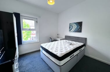 Thornton Road, Shelton, Stoke - Image 3