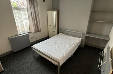 Seaford Street, Shelton, Stoke - Image 2