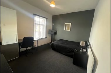 Boughey Road, Shelton, Stoke - Image 2