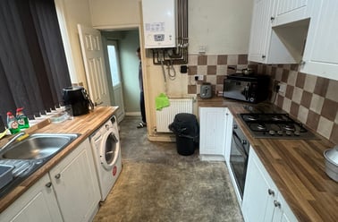 Nicholls Street, Penkhull, Stoke - Image 3