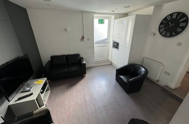 Stubbs Gate, Basford, Keele - Image 3