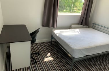 Leek Road, Shelton, Stoke - Image 2