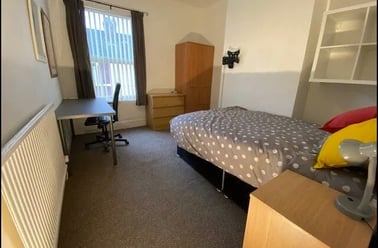 Ashford Street, Shelton, Stoke - Image 2